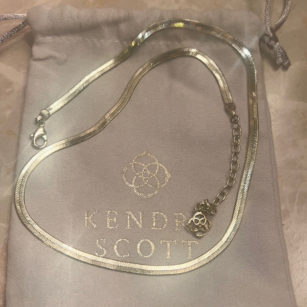 Kendra Scott Gold Kassie Chain necklace